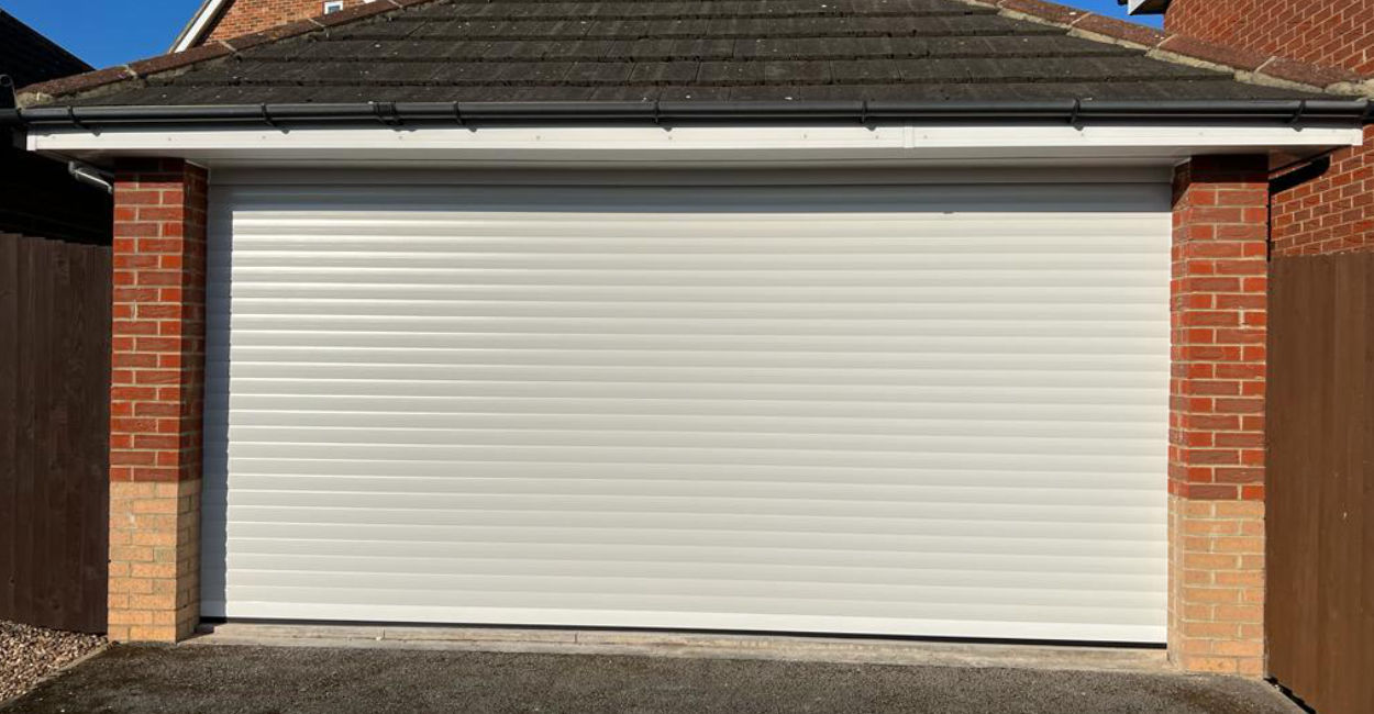Automatic Insulated Roller Garage Door - White
